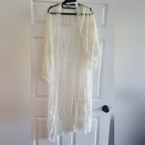 Renjo Elegant Sheer Cream Kimono
